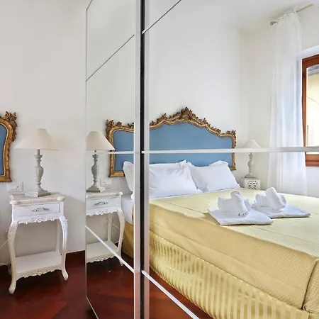 아파트 L&d 51 Luxury Suites, Ognissanti Square